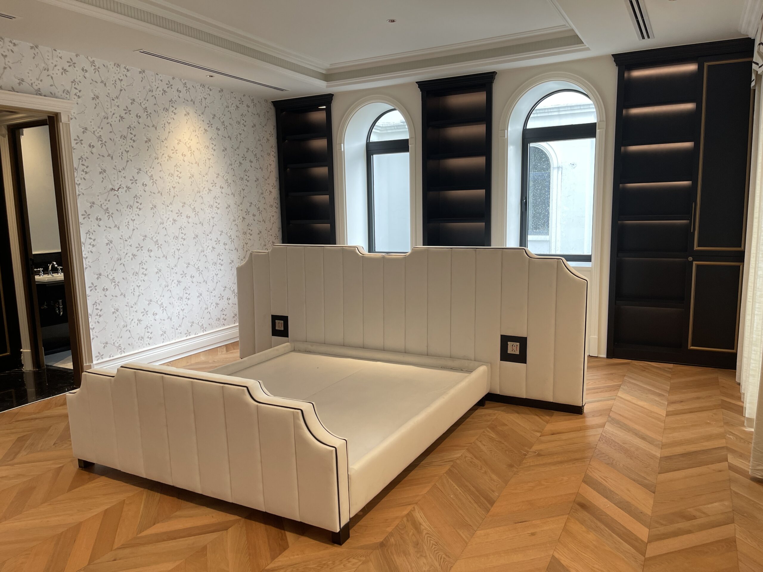 Sàn gỗ tự nhiên trong không gian biệt thự sang trọng